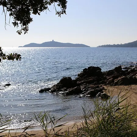 Resort Marina Di A Testa