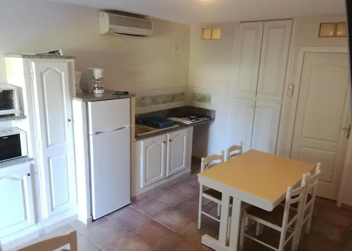 Marina Di A Testa Station touristique *